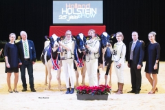 juniorchampions-holstein_151212-0001